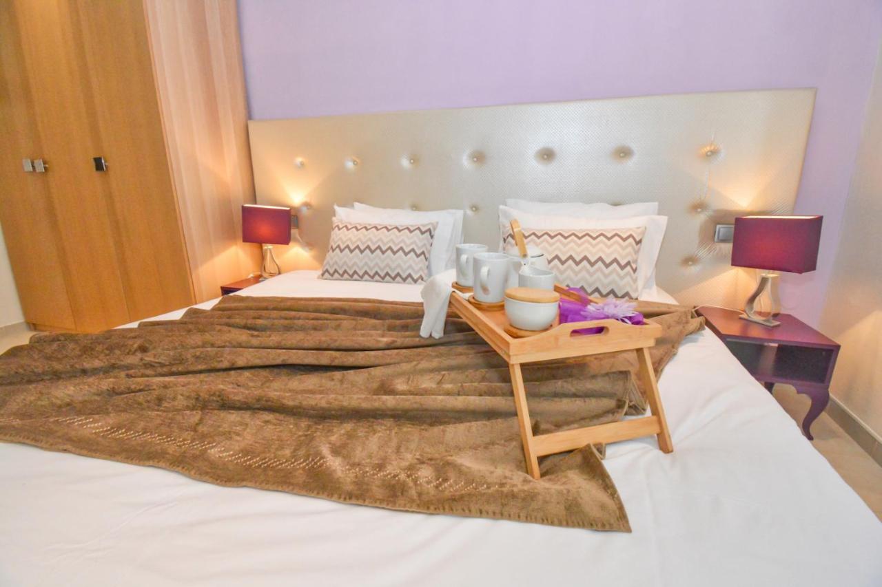 Apartment Marinos *