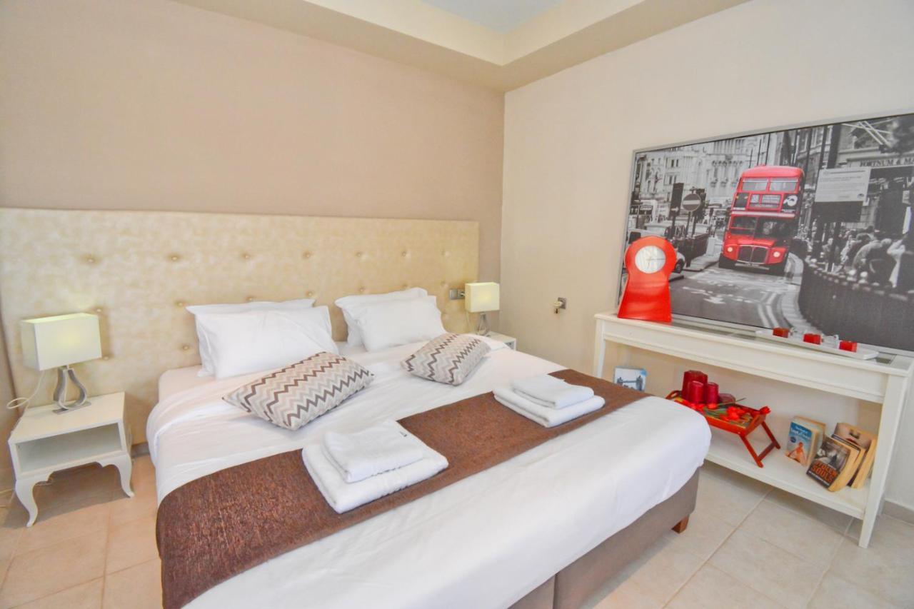 Apartment Marinos *