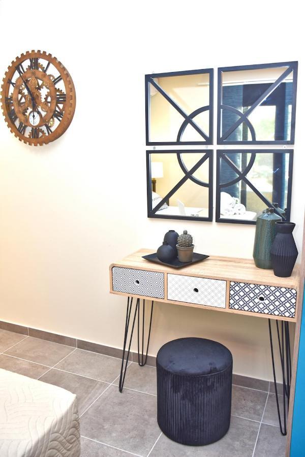 Apartment Marinos *