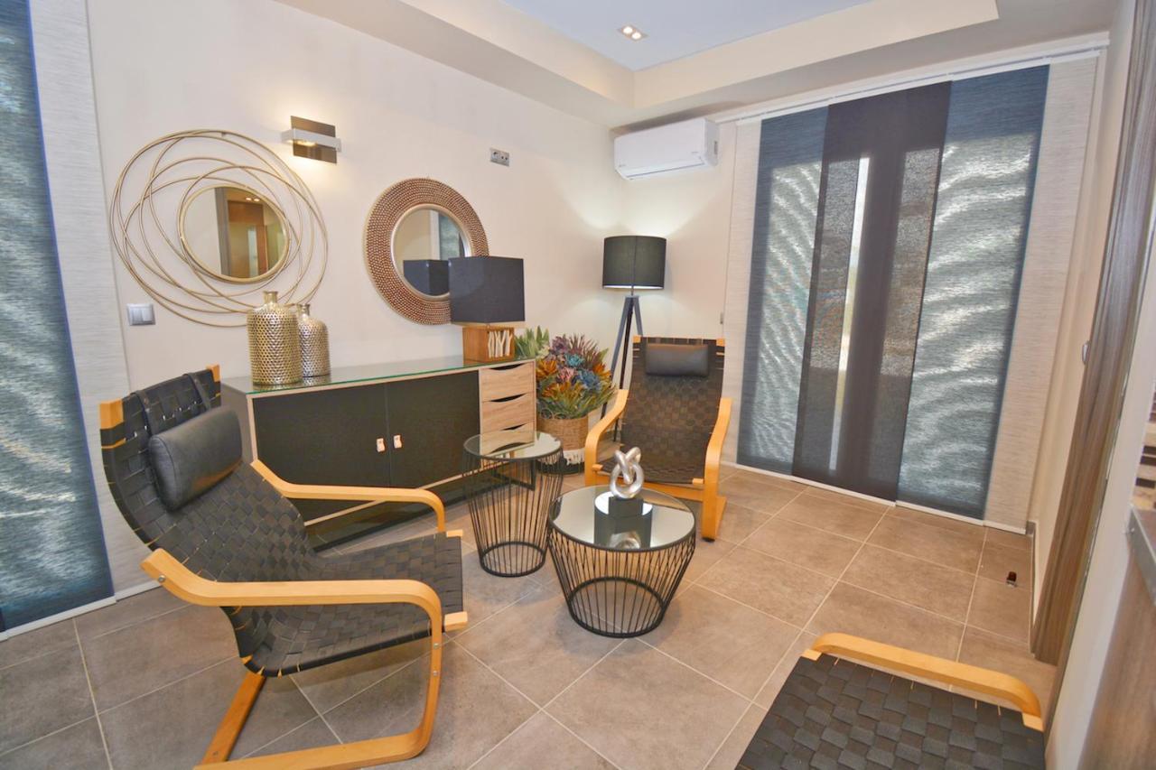 Marinos Apartment