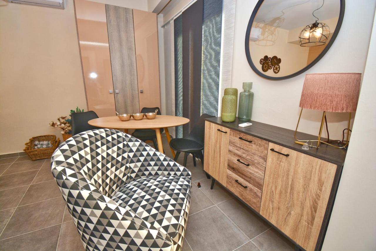 Apartment Marinos *